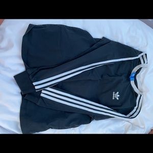 Adidas tee